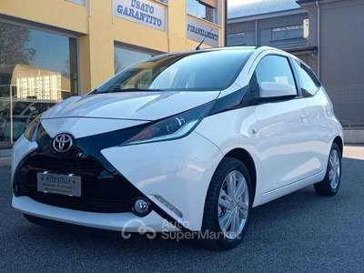 Toyota Aygo Benzina cc. 1.000 Mod. X-Play Tetto Ap usata Calcinato