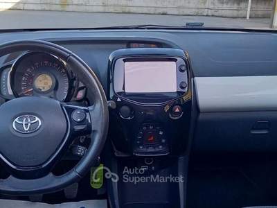 Toyota Aygo Benzina cc. 1.000 Mod. X-Play Tetto Ap usata Calcinato