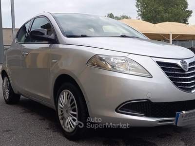 Lancia Ypsilon Benzina e GPL cc. 1.242 - 5 Porte 5 usata Calcinato