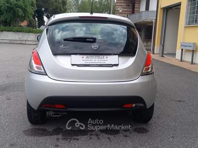 Lancia Ypsilon Benzina e GPL cc. 1.242 - 5 Porte 5 usata Calcinato
