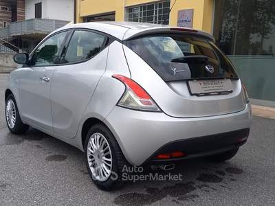 Lancia Ypsilon Benzina e GPL cc. 1.242 - 5 Porte 5 usata Calcinato