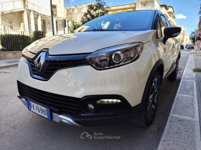 Renault Captur 1.5 dCi 90CV R-LINK NAVI PELLE Beige usata CORATO