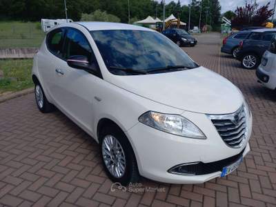Lancia Ypsilon Ypsilon 0.9 t.air Gold Ecochic metano 80cv PREZZO REALE!!!!! Bianco usata Corciano