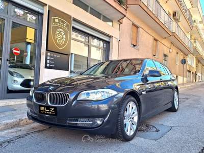 BMW Serie 5 525d 525 525d xDrive Touring Nero usata Castellana Grotte