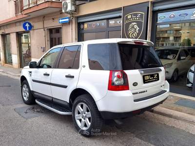Land Rover Freelander S.W. HSE Bianco usata Castellana Grotte