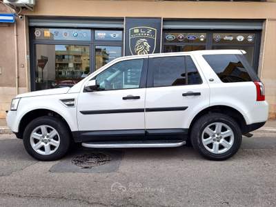 Land Rover Freelander S.W. HSE Bianco usata Castellana Grotte