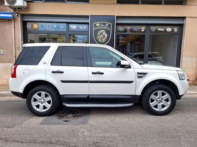 Land Rover Freelander S.W. HSE Bianco usata Castellana Grotte