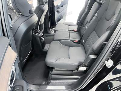 Volvo XC90 T8 PLUG IN AWD AUT 7 POSTI PLUS DARK Nero usata Bassano del Grappa