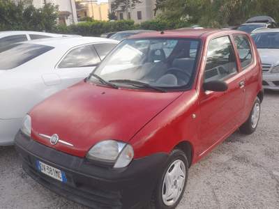 Fiat 600 Active scolorita! Rosso usata Castel Gandolfo