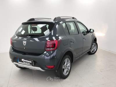 Dacia Sandero Stepway 1.0 TCe 100 CV ECO-G Comfort Grigio usata Lurate Caccivio