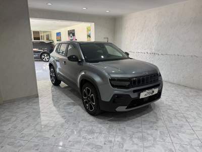 Jeep Avenger 100 CV Summit Grigio usata Napoli