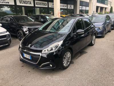 Peugeot 208 Unico proprietario Nero usata Arcore