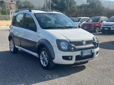 Fiat Panda 1.2 Cross Natural Power Bianco usata Pignataro Maggiore