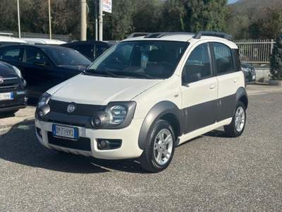 Fiat Panda 1.2 Cross Natural Power Bianco usata Pignataro Maggiore