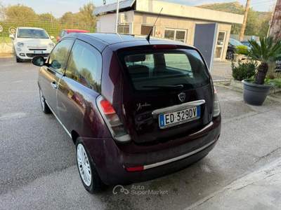 Lancia Ypsilon 1.3 MJT 75 CV Elle Lilla usata Pignataro Maggiore