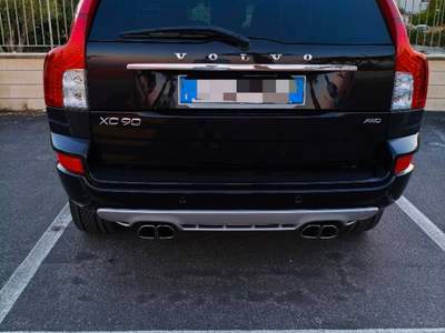 Volvo XC90 R-Design Nero usata San Sostene