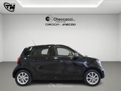 Smart ForFour forfour 70 1.0 Passion Nero usata Prato