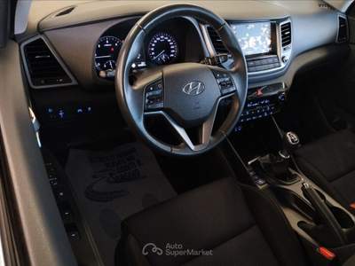 Hyundai Tucson Tucson 1.7 CRDi XPossible Bianco usata Prato