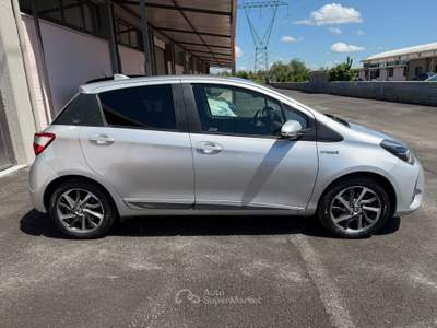 Toyota Yaris 5 porte Y20 Argento usata Formello