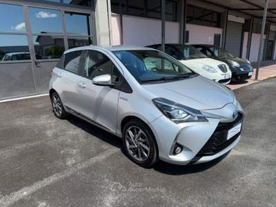 Toyota Yaris 5 porte Y20 Argento usata Formello