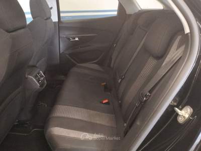 Peugeot 3008 3008 BlueHDi 130 S&S Active Grigio usata Prato