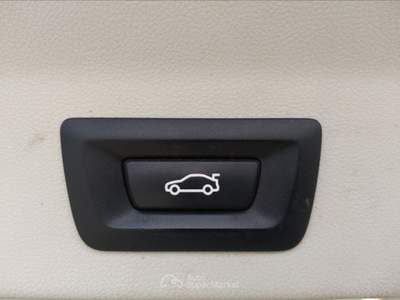 BMW X3 X3 sDrive18d Business Advantage Aut. Nero usata Prato