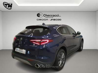 Alfa Romeo Stelvio Stelvio 2.2 Turbodiesel 190 CV AT8 Q4 Executive Blu/Azzurro usata Prato