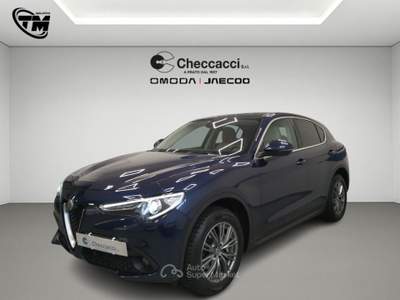 Alfa Romeo Stelvio Stelvio 2.2 Turbodiesel 190 CV AT8 Q4 Executive Blu/Azzurro usata Prato