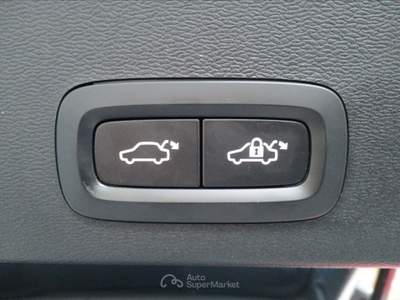 Volvo XC40 XC40 T2 Business Bianco usata Prato