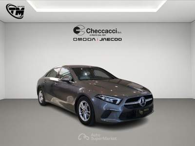 Mercedes-Benz Classe A A 180 d Automatic Business Grigio usata Prato
