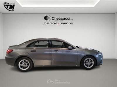 Mercedes-Benz Classe A A 180 d Automatic Business Grigio usata Prato
