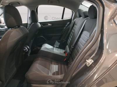 Alfa Romeo Giulia Giulia 2.2 Turbodiesel 160 CV AT8 Business Grigio usata Prato