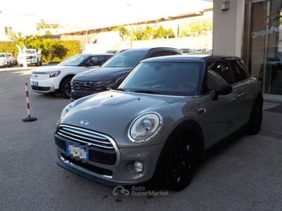MINI Cooper 1.5 Cooper D Grigio usata TORRE DEL GRECO
