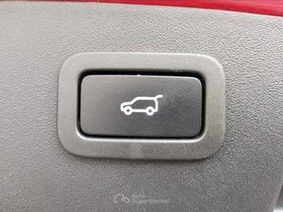 Jaguar E-Pace E-Pace 2.0D I4 204 CV AWD Auto Rosso usata Prato