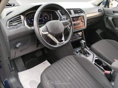 Volkswagen Tiguan Allspace Tiguan Allspace 2.0 TDI SCR DSG Life Nero usata Prato