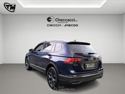 Volkswagen Tiguan Allspace Tiguan Allspace 2.0 TDI SCR DSG Life Nero usata Prato