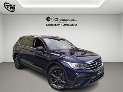 Volkswagen Tiguan Allspace Tiguan Allspace 2.0 TDI SCR DSG Life Nero usata Prato
