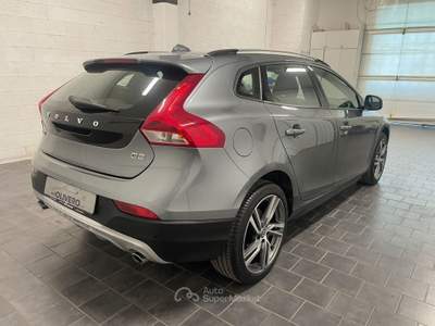 Volvo V40 Cross Country D2 120cv-LED-NAVI-C.18 Grigio usata Fossano