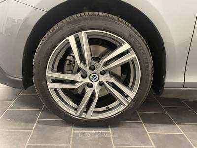 Volvo V40 Cross Country D2 120cv-LED-NAVI-C.18 Grigio usata Fossano