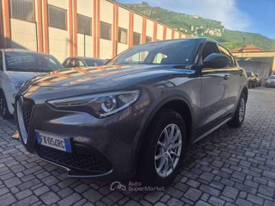 Alfa Romeo Stelvio 2.2 t Executive Q4 190cv CAMBIO AUTOMATICO Grigio usata LECCO