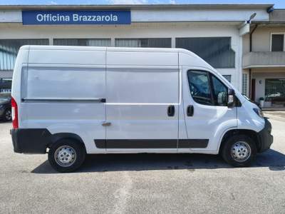 Peugeot Boxer 33 2.2 BlueHDi 140 S&S PM-TM Furgone Bianco usata Alonte