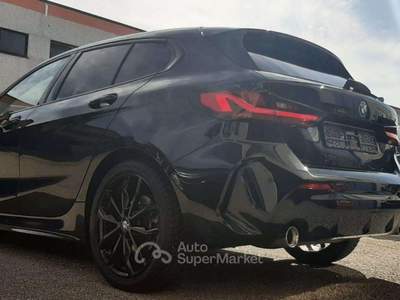 BMW Serie 1 M 118 PACK M-SPORT/TETTO PANORAMA/18"/PACK BLACK/KAMERA/ Nero usata Fano
