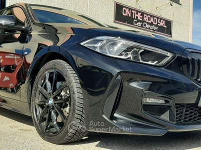 BMW Serie 1 M 118 PACK M-SPORT/TETTO PANORAMA/18"/PACK BLACK/KAMERA/ Nero usata Fano