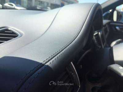 Porsche Macan BLACK EDITION/PANORAMA/KAMERA/MEMORY/BOSE/21"/PASM Nero usata Fano