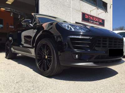 Porsche Macan BLACK EDITION/PANORAMA/KAMERA/MEMORY/BOSE/21"/PASM Nero usata Fano