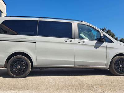 Mercedes-Benz Classe V V 250 AVANTGARDE/BLACKPACK/PANORAMA/KAMERA 360°/CERCHI 18"/APPLE CAR PLAY/MBUX EXTENDED/TOUCH PAD/TOTAL LED/PELLE/PRIVACY Grigio usata Fano