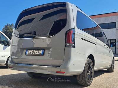 Mercedes-Benz Classe V V 250 AVANTGARDE/BLACKPACK/PANORAMA/KAMERA 360°/CERCHI 18"/APPLE CAR PLAY/MBUX EXTENDED/TOUCH PAD/TOTAL LED/PELLE/PRIVACY Grigio usata Fano