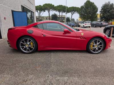 Ferrari California 460cv Rosso usata Fano
