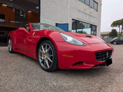 Ferrari California 460cv Rosso usata Fano