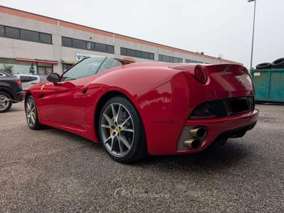 Ferrari California 460cv Rosso usata Fano